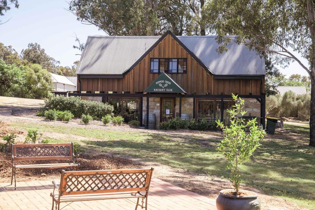 Peppers Creek Accommodation Pokolbin Exterior foto